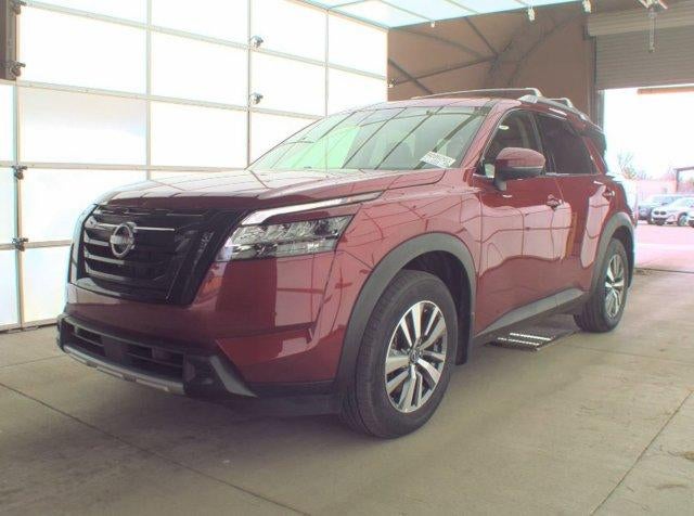 2024 Nissan Pathfinder SL 2WD