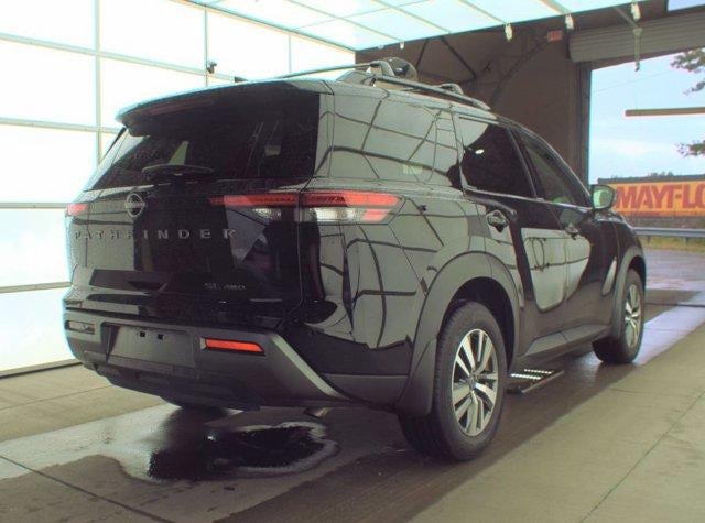 2026 Nissan Pathfinder SL 4WD