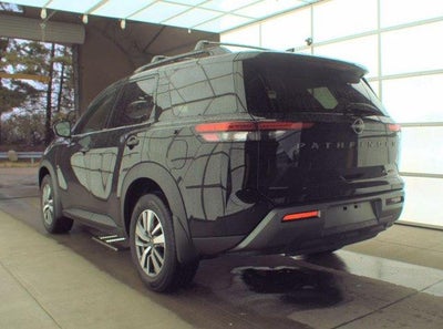 2026 Nissan Pathfinder SL 4WD