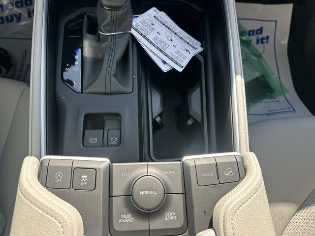 2026 Toyota Grand Highlander XLE AWD (Natl)