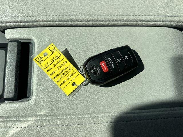 2026 Toyota Grand Highlander XLE AWD (Natl)