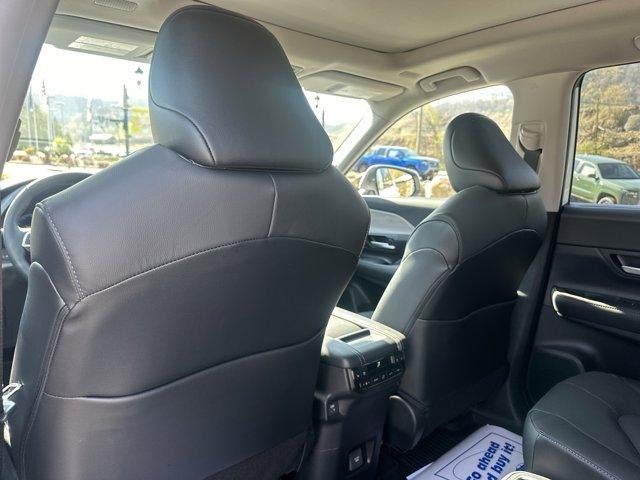 2026 Toyota Grand Highlander Platinum AWD (Natl)