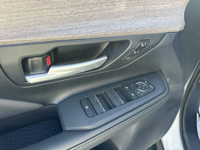 2026 Toyota Grand Highlander Platinum AWD (Natl)