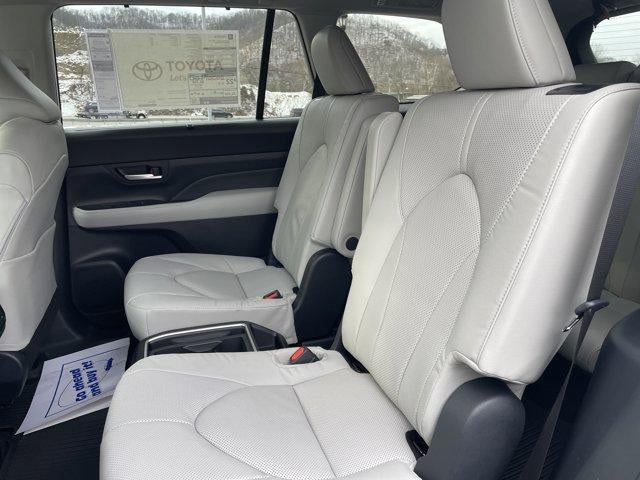 2026 Toyota Grand Highlander Limited AWD (Natl)