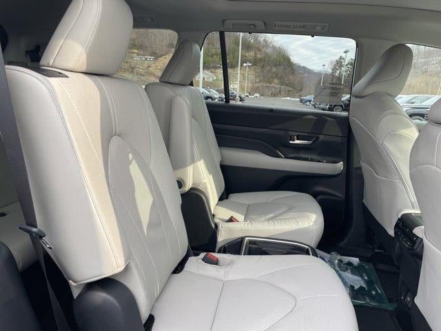 2026 Toyota Grand Highlander Limited AWD (Natl)