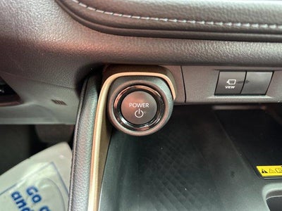 2025 Toyota Grand Highlander LE FWD (Natl)