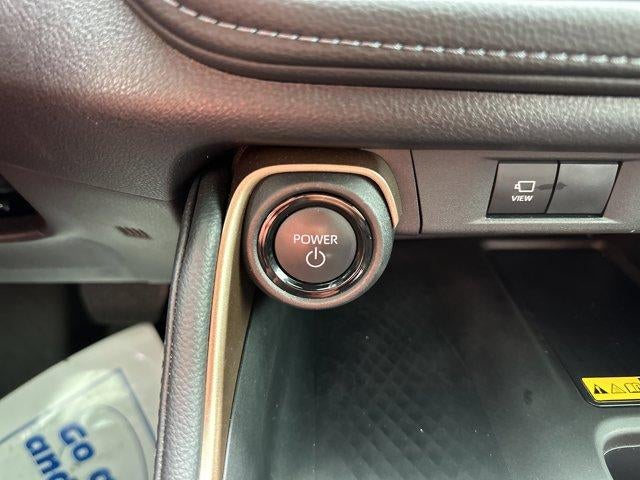 2025 Toyota Grand Highlander LE FWD (Natl)