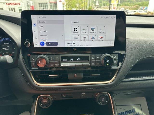 2025 Toyota Grand Highlander LE FWD (Natl)