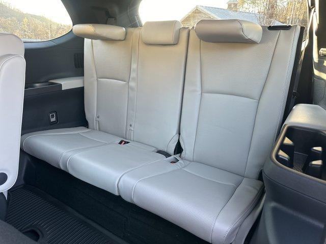 2026 Toyota Grand Highlander Hybrid MAX Platinum AWD (Natl)