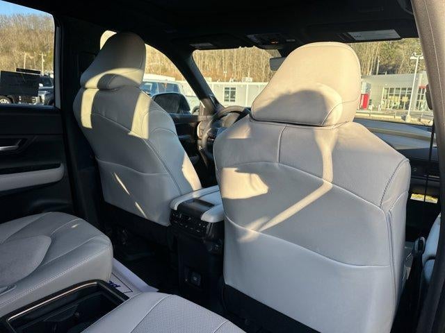 2026 Toyota Grand Highlander Hybrid MAX Platinum AWD (Natl)