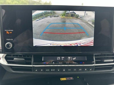 2025 Toyota Sienna XSE AWD 7-Passenger (Natl)