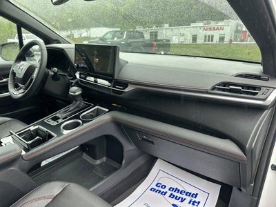 2025 Toyota Sienna XSE AWD 7-Passenger (Natl)