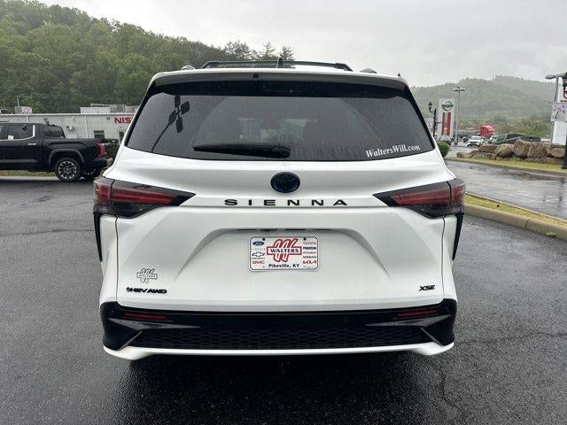 2025 Toyota Sienna XSE AWD 7-Passenger (Natl)