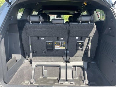 2026 Toyota Sienna Woodland Edition AWD 7-Passenger (Natl)