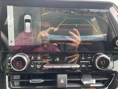 2026 Toyota Highlander Hybrid Platinum AWD (Natl)