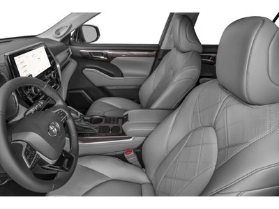 2026 Toyota Highlander Hybrid Platinum AWD (Natl)