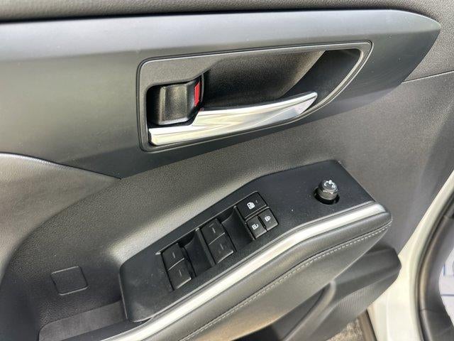 2022 Toyota Highlander XLE AWD (Natl)