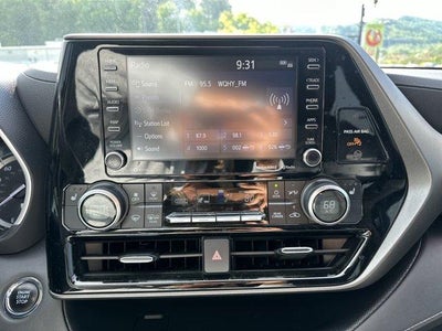 2022 Toyota Highlander XLE AWD (Natl)