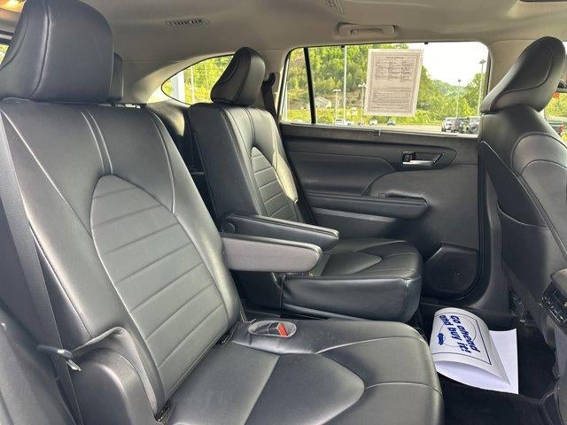2022 Toyota Highlander XLE AWD (Natl)