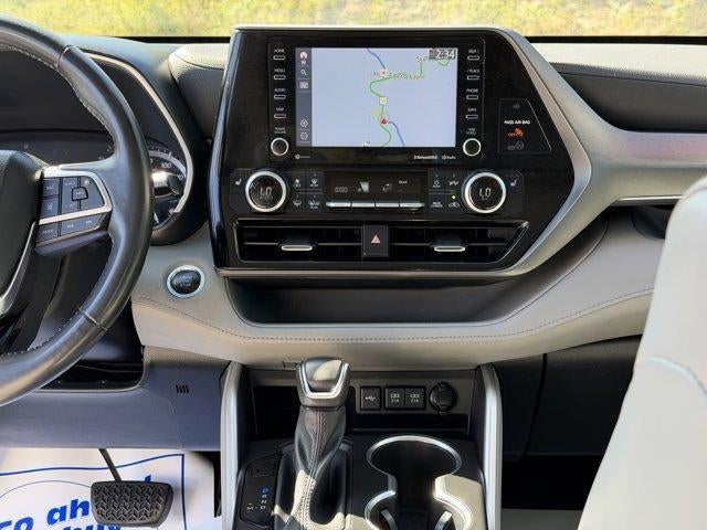 2021 Toyota Highlander XLE AWD (Natl)