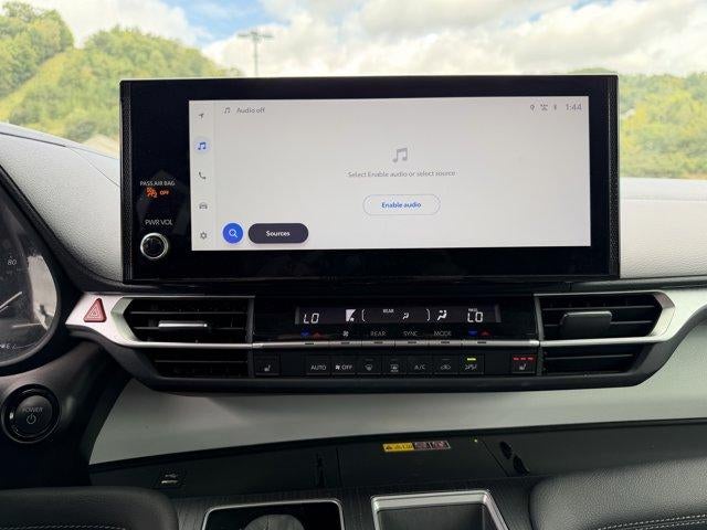 2025 Toyota Sienna XLE AWD 7-Passenger (Natl)