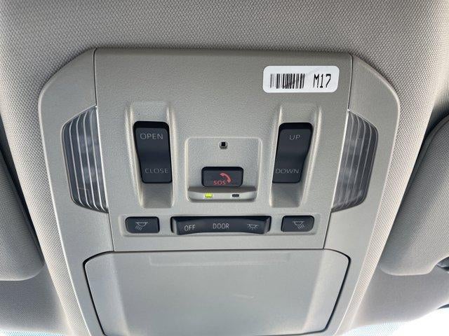 2025 Toyota Highlander XLE AWD (Natl)