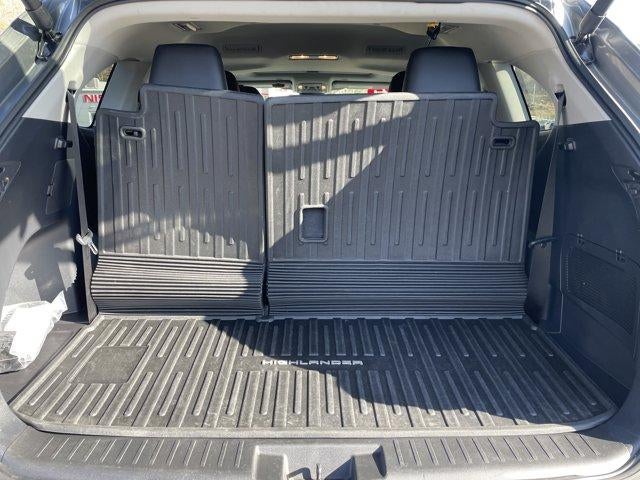 2025 Toyota Highlander XLE AWD (Natl)