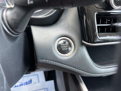 2025 Toyota Highlander LE AWD (SE)