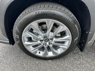 2025 Toyota Highlander Limited AWD (Natl)