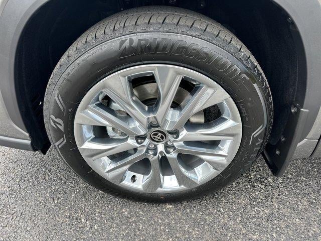 2025 Toyota Highlander Limited AWD (Natl)