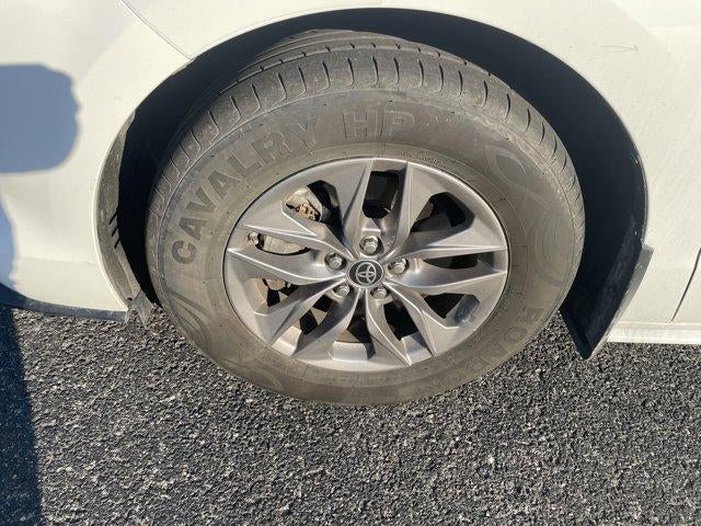 2021 Toyota Sienna LE AWD 8-Passenger (Natl)