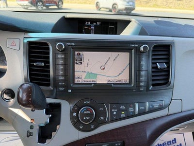 2013 Toyota Sienna 5dr 7-Pass Van V6 Ltd FWD (Natl)