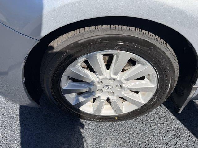 2013 Toyota Sienna 5dr 7-Pass Van V6 Ltd FWD (Natl)