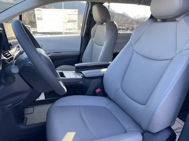 2026 Toyota Sienna XLE AWD 7-Passenger (Natl)