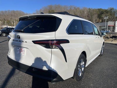 2026 Toyota Sienna XLE AWD 7-Passenger (Natl)