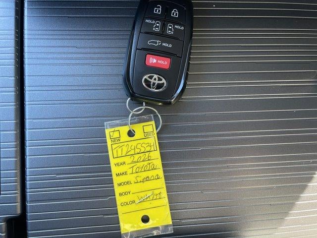 2026 Toyota Sienna XLE AWD 7-Passenger (Natl)