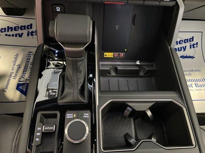 2026 Toyota Tundra 4WD 4WD Limited CrewMax 5.5' Bed (Natl)