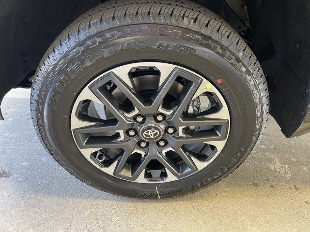 2026 Toyota Tundra 4WD 4WD Limited CrewMax 5.5' Bed (Natl)