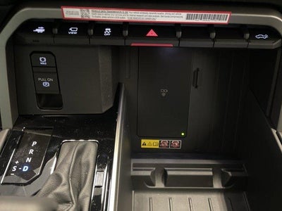 2026 Toyota Tundra 4WD 4WD Limited Hybrid CrewMax 5.5' Bed (Natl)