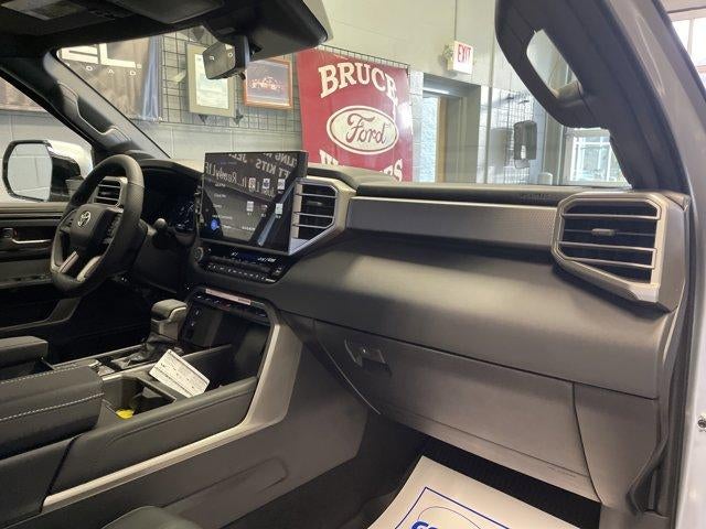 2026 Toyota Tundra 4WD 4WD Limited Hybrid CrewMax 5.5' Bed (Natl)