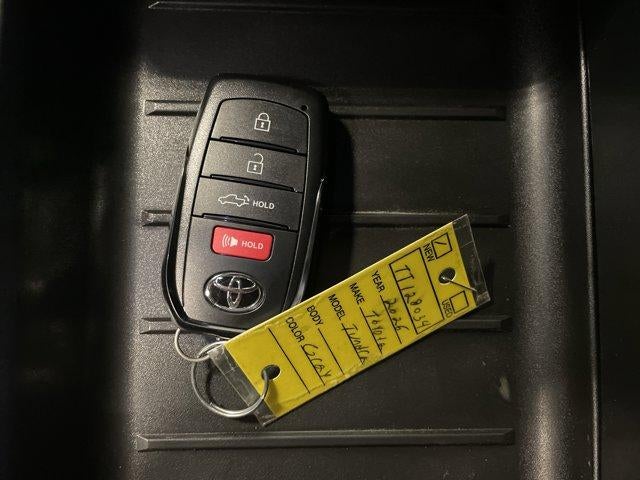 2026 Toyota Tundra 4WD 4WD Limited Hybrid CrewMax 5.5' Bed (Natl)