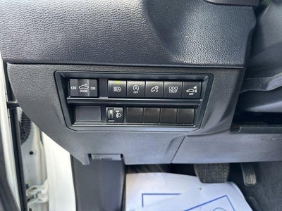2023 Toyota Tundra 4WD 4WD SR5 CrewMax 5.5' Bed (Natl)