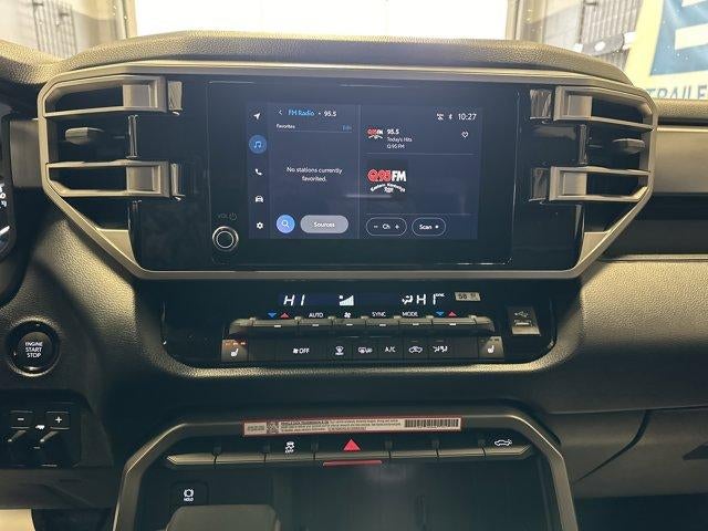 2026 Toyota Tundra 4WD 4WD SR5 CrewMax 5.5' Bed (Natl)