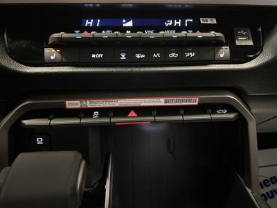 2026 Toyota Tundra 4WD 4WD SR5 CrewMax 5.5' Bed (Natl)