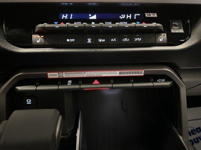 2026 Toyota Tundra 4WD 4WD SR5 CrewMax 5.5' Bed (Natl)