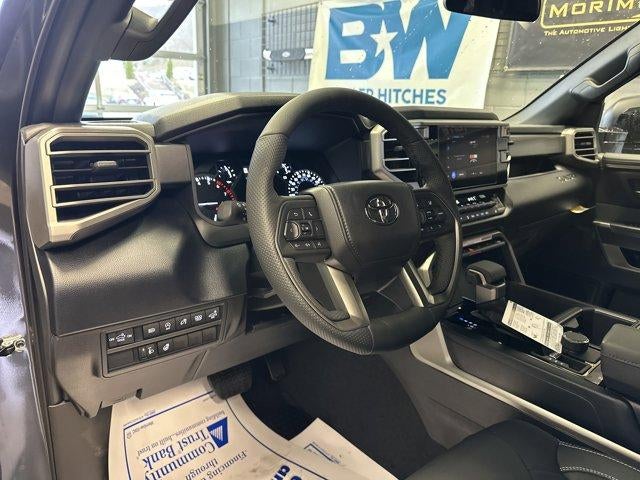 2026 Toyota Tundra 4WD 4WD SR5 CrewMax 5.5' Bed (Natl)