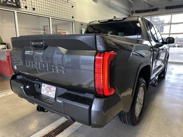 2026 Toyota Tundra 4WD 4WD SR5 CrewMax 5.5' Bed (Natl)