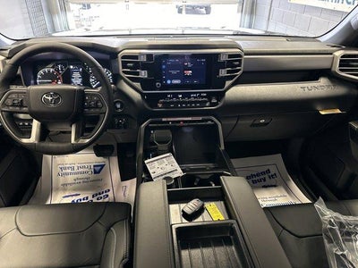 2026 Toyota Tundra 4WD 4WD SR5 CrewMax 5.5' Bed (Natl)