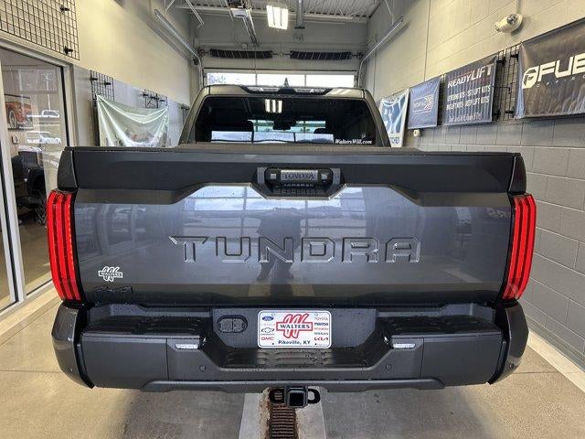 2026 Toyota Tundra 4WD 4WD SR5 CrewMax 5.5' Bed (Natl)