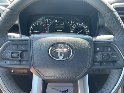 2026 Toyota Tundra 4WD 4WD SR5 CrewMax 5.5' Bed (Natl)